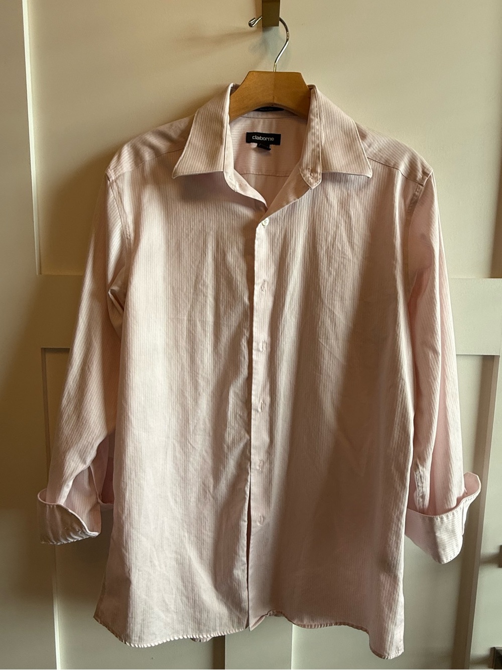 Claiborne Men's Pale Pink Long Sleeve Dress Shirt